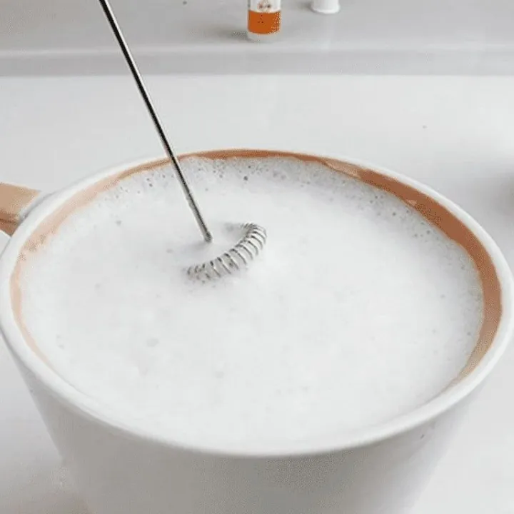 Electric%20Mini%20Egg%20Beater%20Drinks%20Milk%20Coffee%20Frother%20Handheld%20Foamer%20Whisk%20Mixer%20Stirrer%20-%20Image%208