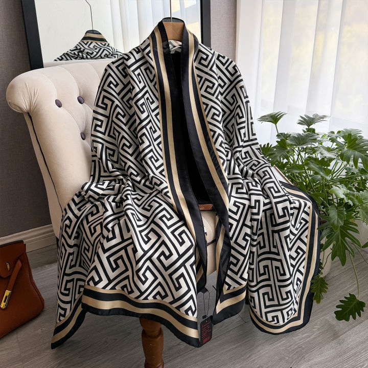 2025%20Spring%20180*90CM%20Fashion%20Dustproof%20Big%20Bandanna%20Popular%20Satin%20Finish%20Silk%20Shawls%20Scarves%20Luxury%20Print%20Sunscreen%20Beach%20Towel%20-%20Image%205