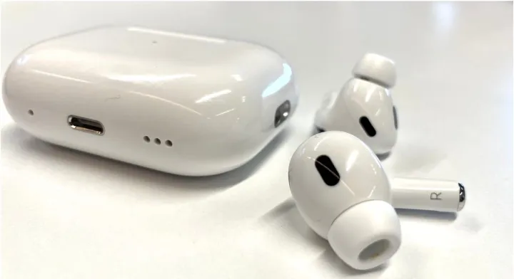 Wireless%20Airpod%20Pro%202nd%20Generation%20AAA%20Premium%20Clone%20EarBuds%20Pro%20Ultra%20Deep%20Bass%20Quality%20wireless%20charging%20Pods%20Air%20Buds%20Pro%20-%20Image%202