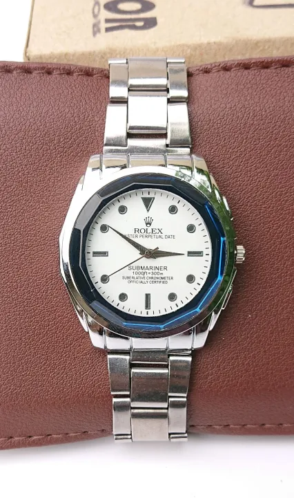 Watch%20for%20Men%20Stainless%20Steel%20+%20Free%20PU%20Leather%20Belt%20+%20Free%20Wallet%20%7C%20Bundle%20Offer%20Gift%20for%20Men%20-%20Image%204