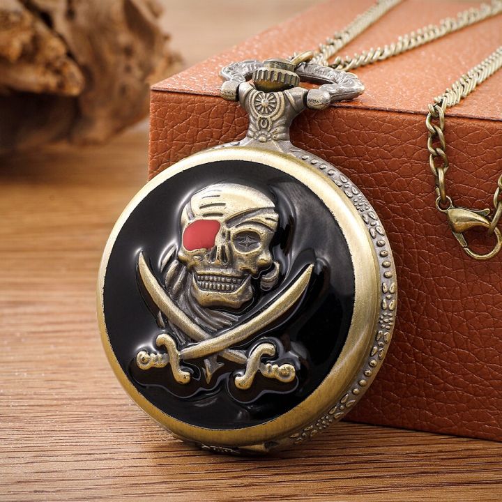 Retro Punk Pirate Captain Double Knife Quartz Pocket Watch with Necklace Chain Pendant Gift for Male Men Vintage Clock