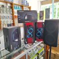 ORIGINAL MONSTER MUSICBOX GO PARTY SPEAKERS WITH DUAL WIRELESS MIC AND BELT. 