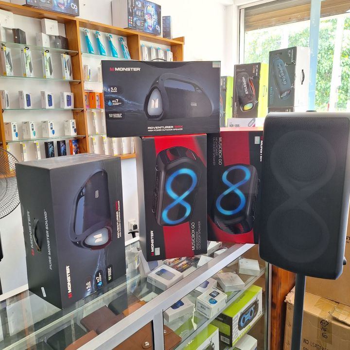 ORIGINAL%20MONSTER%20MUSICBOX%20GO%20PARTY%20SPEAKERS%20WITH%20DUAL%20WIRELESS%20MIC%20AND%20BELT%20-%20Image%208