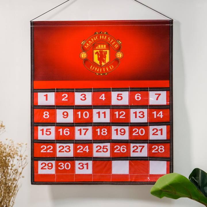 Manchester%20United%20football%20savings%20calendar%20-%20Image%204