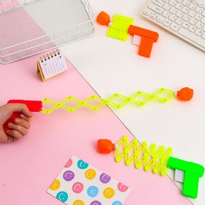 3%20Pcs%20Fun%20Telescopic%20Fist%20Funny%20Toy%20Children's%20Birthday%20Halloween%20Party%20Supplies%20%20Christmas%20Carnival%20Party%20%20Rewards%20-%20Image%205