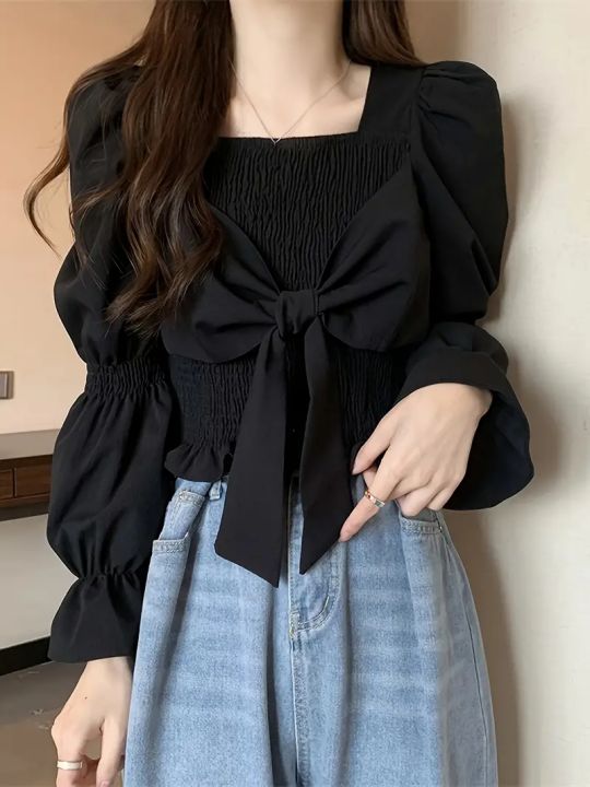 Chic French-Inspired Slimming Crop Blouse with Bow Detail - Long Sleeve, Square Neck- Perfect for All Seasons