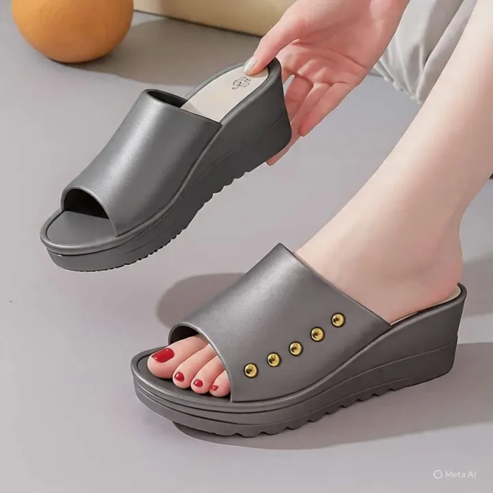 Medicated%20Wedge%20Sandals%20for%20Women%20Soft%20Slippers%20&%20Comfortable%20Wedge%20Sandals%20for%20Women%20-%20Image%205