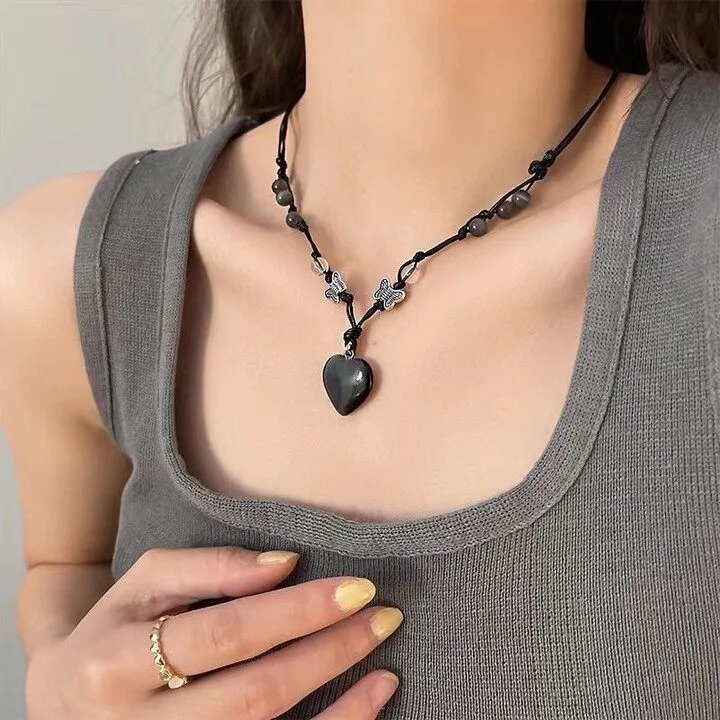 Korean%20beads%20love%20necklace%20dark%20heart%20sweet%20butterfly%20style%20cool%20light%20luxury%20clavicle%20chain%20adjustable%20-%20Image%202