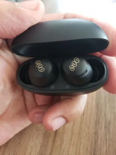 QCY%20ARCBUDS%20HT07%20ANC%20Wireless%20Earphones%2040dB%20Noise%20Cancelling%20TWS%20Earbuds%206-Mic%20AI%20HD%20Call%20Bluetooth%205.2%20HiFi%20Headphones%2032H%20Playback%20-%20Image%2010