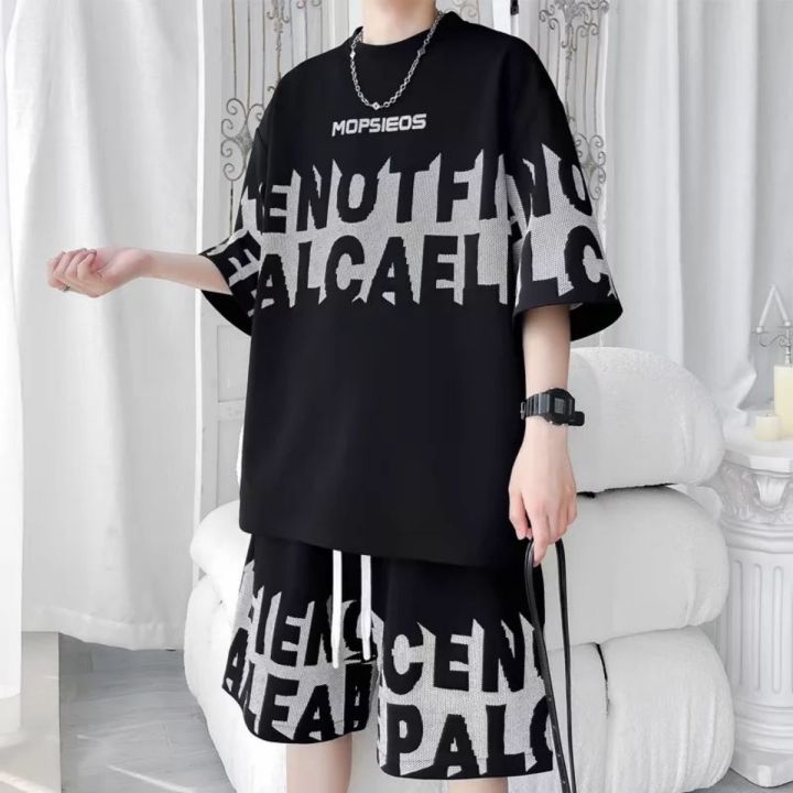 Men's%20fashion%20personality%20letter%20printed%20short%20sleeved%20shorts%20two-piece%20set%20outdoor%20sports%20breathable%20T-shirt%20set%20-%20Image%204