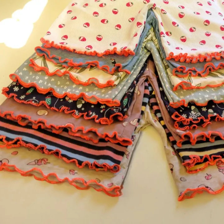 10pcs%20Half%20Pant%20for%20Baby%20Girl%20%7C%20Soft%20%20Printed%20Cotton%20Piku%20Pant%20-%20Multicolor%20Combo%20Pack%20-%20Image%207