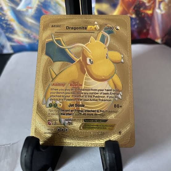 Dragonite Ex Gold Foil Pokemon Card Fan ArtN/M |