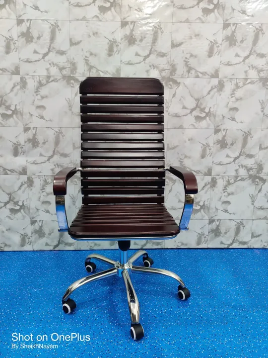 Rs%20M-02%20Executive%20home,%20shop,%20office%20chair%20(boss)%20-%20Image%2010