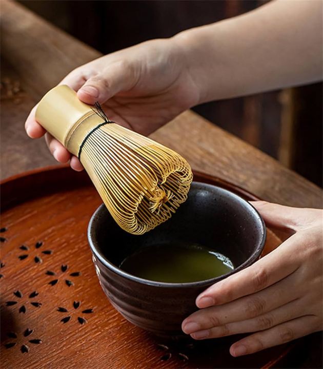 Premium%20Quality%20Bamboo%20Matcha%20Tea%20Whisk%20With%20Scoop%20-%20Image%205