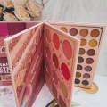Makeup viral book 4 in one make-up pallet makeup kit for girl. 