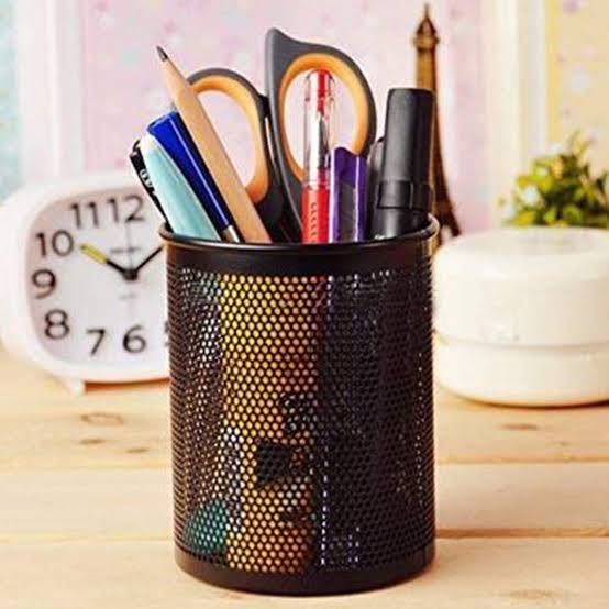 Pack%20of%202%20Pen%20Stand%20and%20Stationery%20Holder%20Metal%20Mesh%20-%20Black%20-%20Image%207