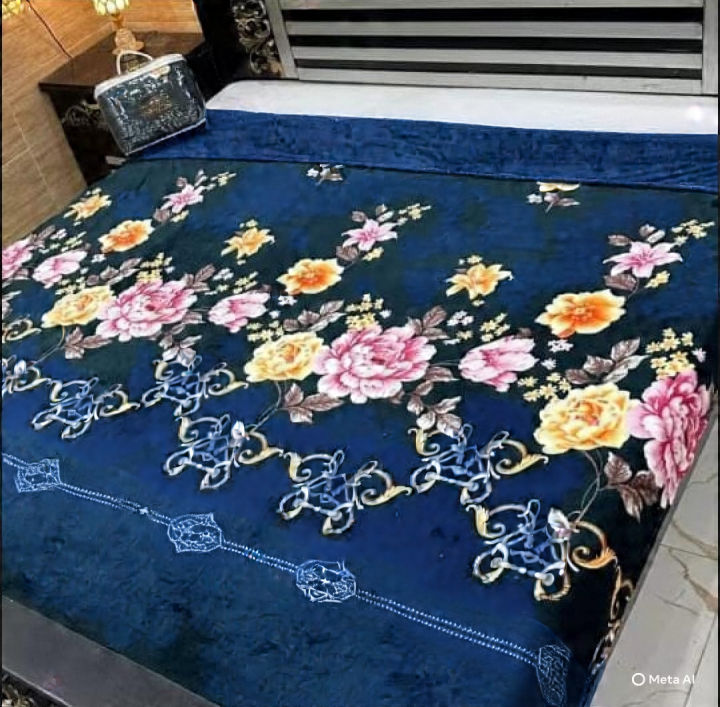 High%20quality%20AC%20Fleece%20blanket%20for%20Summer%20-%20Image%203