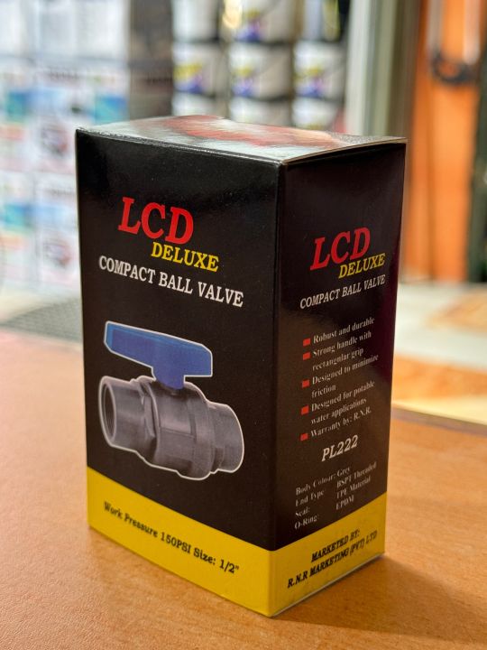 Pvc%20Ball%20Valve%20-%20Image%203