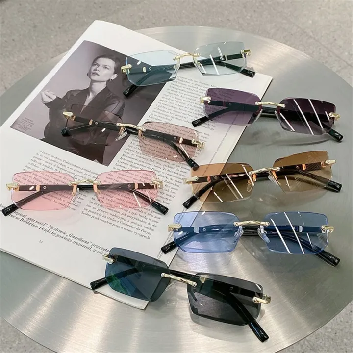 Retro%20UV400%20Protection%20Rimless%20Rectangle%20Sunglasses%20Y2K%20Shades%20Frameless%20Sun%20Glasses%20for%20Women%20&%20Men%20-%20Image%202