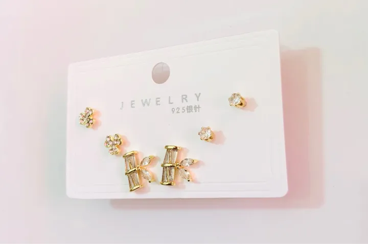 Beautiful%20Stainless%20Ad%20Ear-top%20Set%20For%20Women%20-%20Image%202