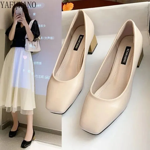 Shallow%20Mouth%20Square%20Toe%20Chunky%20Block%20Heel%20High%20Heels%20Retro%20Grandma%20Shoes%20Mid%20Heel%20Comfort%20Career%20Work%20Shoes%20Simple%20Lady%20Pumps%20-%20Image%204