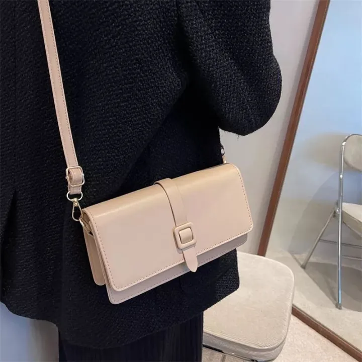 Womens%20Premium%20Quality%20Double%20Shoulder%20Strap%20or%20Crossbody%20Fashionable%20bag%20-%20Image%205
