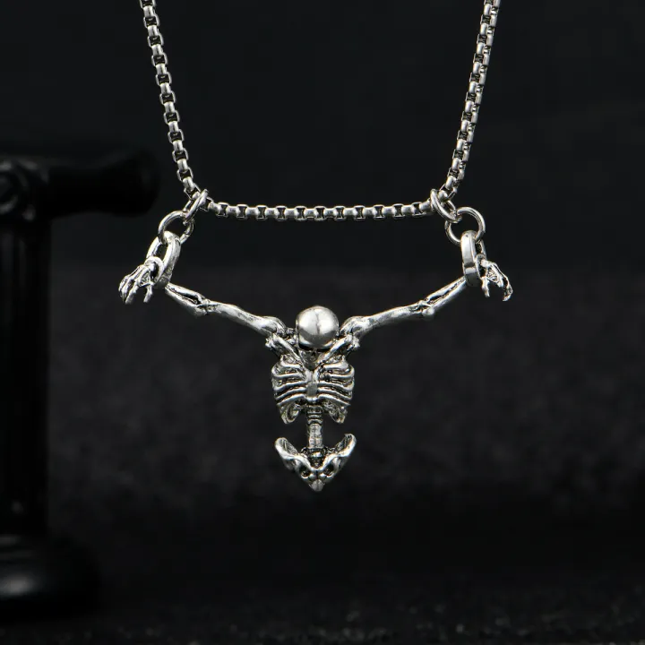 A%20Fashionable%20and%20Creative%20New%20Halloween%20Punk%20Style%20Skull%20Necklace%20Halloween%20Gift%20-%20Image%203