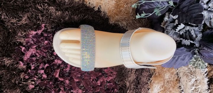 Girls kito and sandal with branded quality