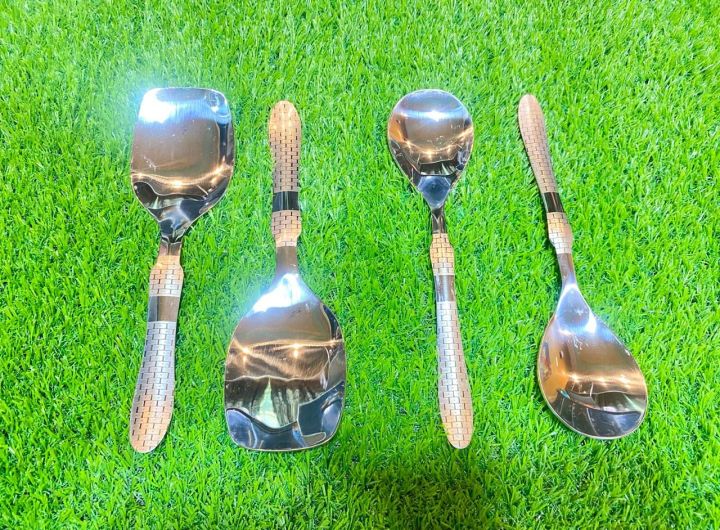 4%20Pcs%20Fancy%20Stainless%20Steel%20With%20Golden%20Lazer%20Premium%20Quality%20Cutlery%20Set%20-%20Image%202
