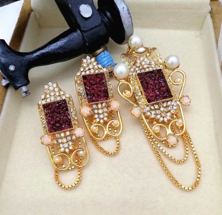 Crush%20stone%20loket%20set%20fine%20quality%20Rs%201950%20-%20Image%205