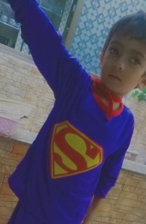 Spiderman%20Full%20Costume%20Dress%20For%20Kid's%20(2%20years%20to%2010%20years)%20-%20Image%202