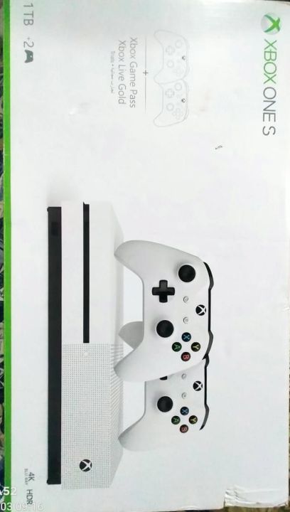 Xbox%20one%20S%201TB%20-%20Image%203