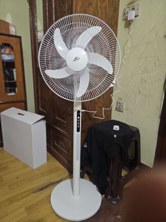 Osakapower%2016%20inch%20Rechargeable%20BLDC%20High%20Speed%20Stand%20Fan-%206%20Speed/%20Light/USB%20Output%20Port/%20Timer%20-%20Image%203