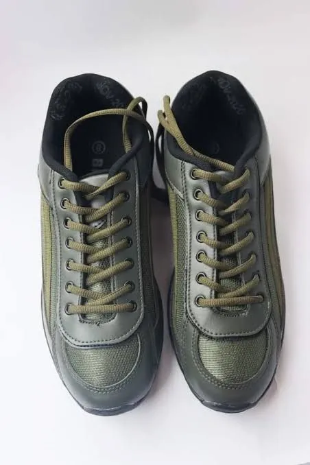 BMTF%20%20sneakers%20-%20Image%203