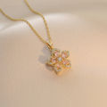 Light Luxury Spin Zircon Flower Pendant Necklace for Women Gold Color Quality High Sense Chain Necklaces Party Jewelry s.