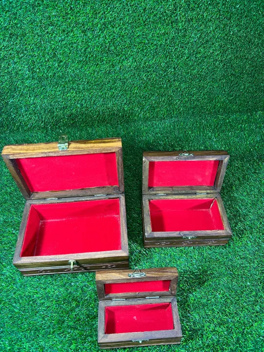 Jewellery%20box%20set%203%20pieces%20large%20box%20is%2010%E2%9C%96%EF%B8%8F6%20inches%20pure%20wooden%20jewellery%20boxes%20beautiful%20new%20design%20boxes%20red%20soft%20velvet%20inside%20-%20Image%206