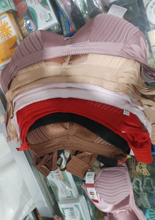 Soft%20Light%20Padded%20Bra,%20Brazer,%20Foam%20Bra%20for%20girls,%20Stylish%20Fancy%20bra%20for%20women%20%7C%20Ever%20Shine%20-%20Image%203