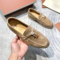 Suede Leather Loafers for Women Summer Walk Designer Flat Shoes Fashion Causal Moccasines Metal Pendant High Quality Comfortable.