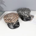 Sweet cool Spice Girl style riveted spider hoop PU leather newsboy hat Y2K fashion trend shopping face small beret.