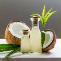 Refined Coconut Oil, ( 100 ml ).  Original Product, Made in India.. 