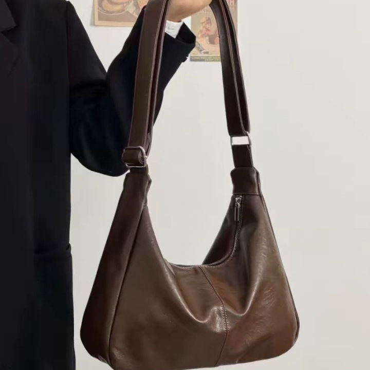 Fashion%20Soft%20PU%20Leather%20Tote%20Bags%20for%20Women%20Trend%20Female%20Simple%20Large%20High%20Capacity%20Shoulder%20Women%20Handbags%20Messenger%20Bags%20-%20Image%204