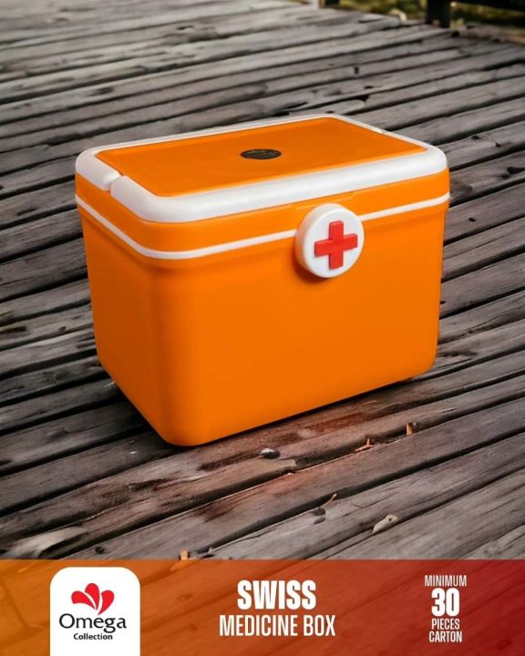 Swiss%20Medicine%20and%20First%20Aid%20Box%20(Upper%20Tray%20With%20Portions)%20-%20Image%207