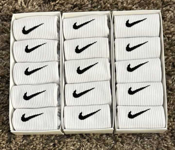Nike%20Socks%205%20Pairs%20Sports%20Cotton%20Casual%20Mid%20Crew%20-%20Image%206