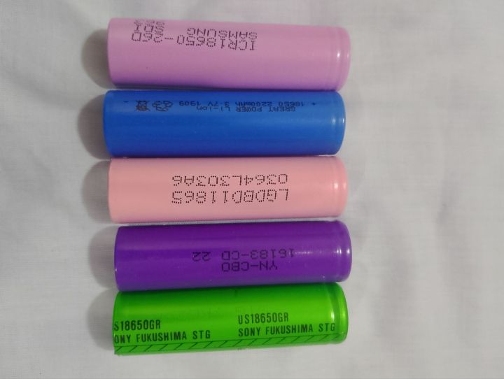 1x Used 18650 lithium ion Batteries cell 3.7V to 4.2V Japanese made rechargeable duly tested in good condition. capacity 1800 mah to 2600 mah mix.