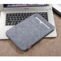 Portable protective keyboard case for felt bag cover 8 10 inch tablet PC protective cover. 