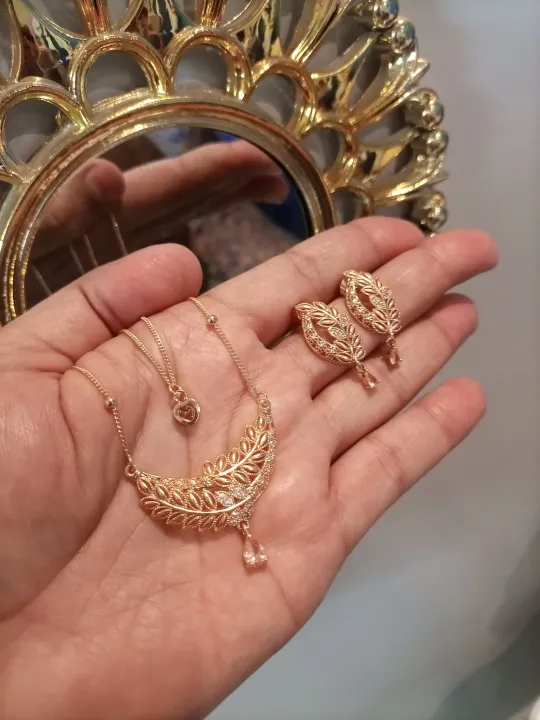 Jewellery%20Set%20-%20Image%207