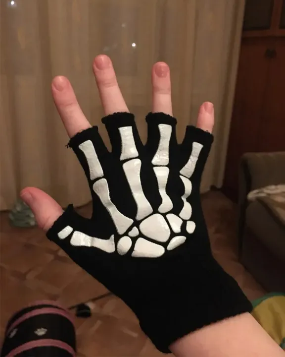 New%20Punk%20Gloves%20Unisex%20Halloween%20Skeleton%20Skull%20Half%20Finger%20Gloves%20Glow%20In%20The%20Dark%20Fingerless%20Stretch%20Knitted%20Winter%20Mittens%20-%20Image%205