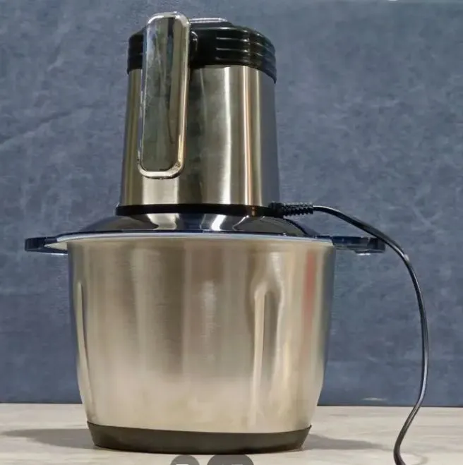 Silver%20Crest%20Heavy%20%20Duty%20Meat%20Chopper%20(2000%20Watt)%20-%20Image%202