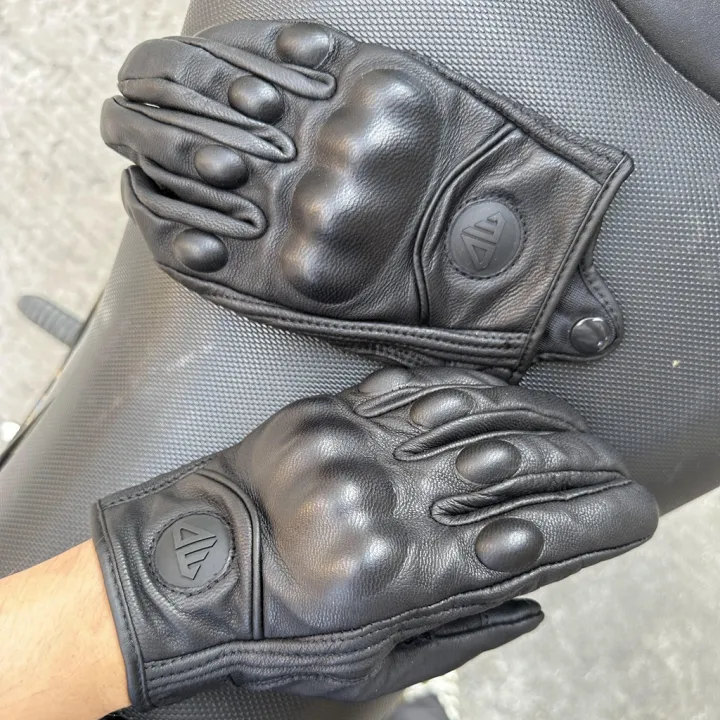 Retro%20Motorcycle%20Gloves%20Perforated%20Glove%20Breathable%20Genuine%20Leather%20Black%20All%20Seasons%20Moto%20Racing%20Cycling%20Motocross%20Bike%20Knight%20-%20Image%205