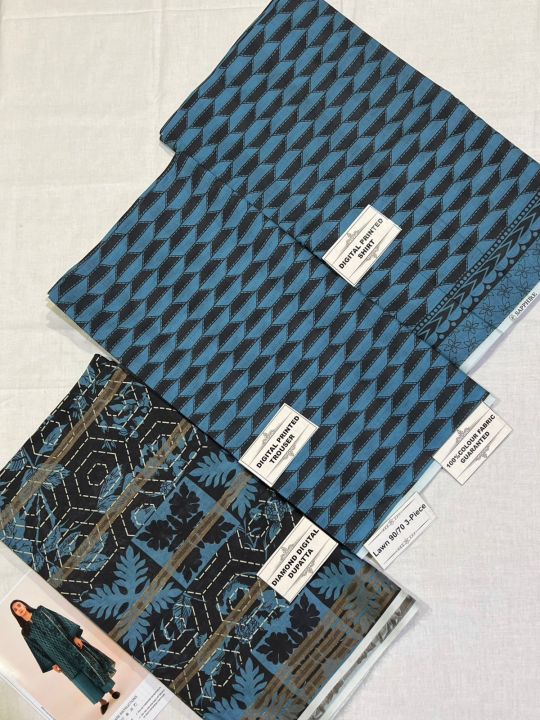 women%203%20pice%20suite%20-%20Image%206